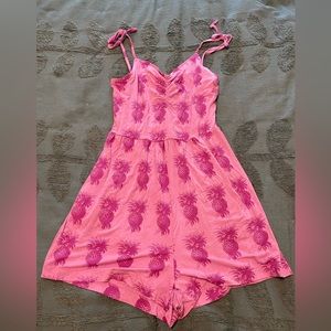 Kate Quinn medium women’s bamboo romper